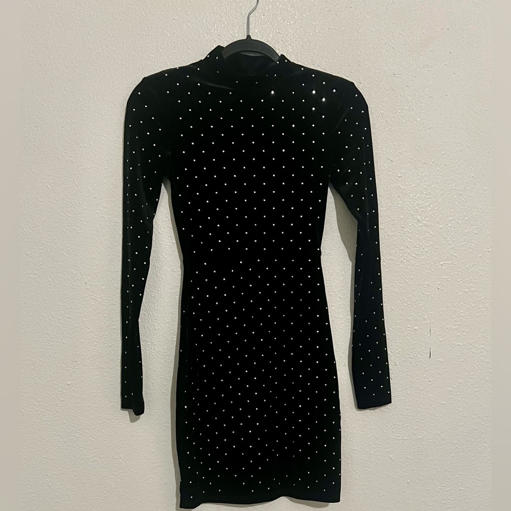 H&M Black Hugging Body Icon Dress Size Xsmall